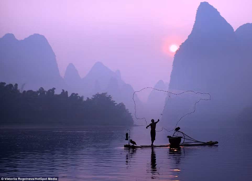 Phương pháp đánh cá này được cho là lần đầu tiên sử dụng vào năm 960.
