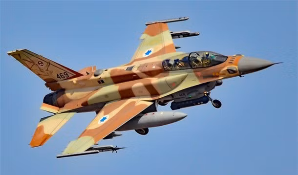 Ông Bennett nói rằng Israel có thể tận dụng tình trạng hỗn loạn đang diễn ra tại Iran, đặc biệt cuộc khủng hoảng kinh tế và các cuộc biểu tình đang diễn ra bên trong lãnh thổ Iran để dứt điểm lực lượng IRGC trên đất Syria.