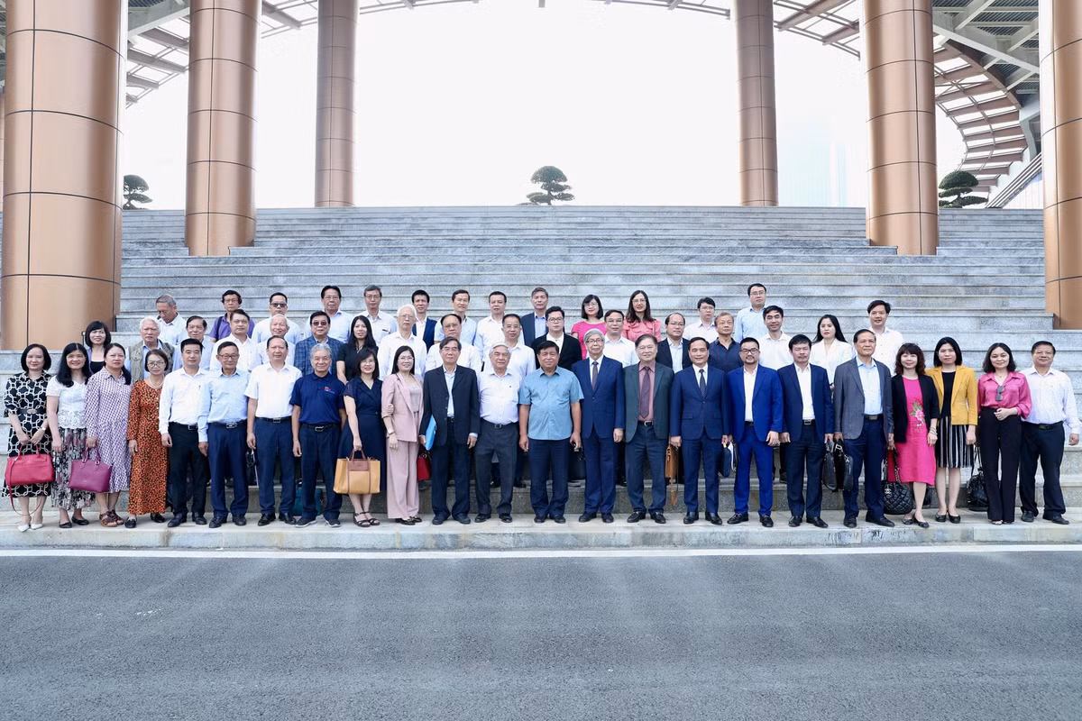 VUSTA tham quan Trung tâm Đổi mới sáng tạo Quốc gia - Hình 11 VUSTA tham quan Trung tam Doi moi sang tao Quoc gia-Hinh-11