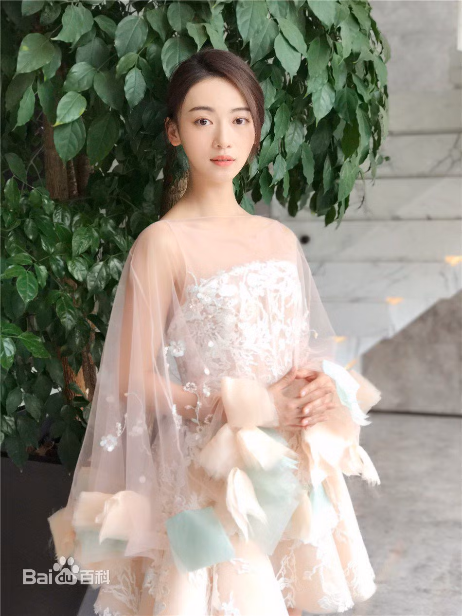 Nhan sắc cổ trang mới của màn ảnh Hoa ngữ.
