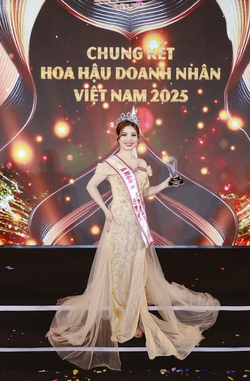 Phạm Thị Phương luôn tâm niệm, không chỉ có vẻ đẹp bề ngoài, mà sự thông minh, bản lĩnh và trái tim nhân ái mới chính là yếu tố quyết định sự thành công trong cuộc sống.