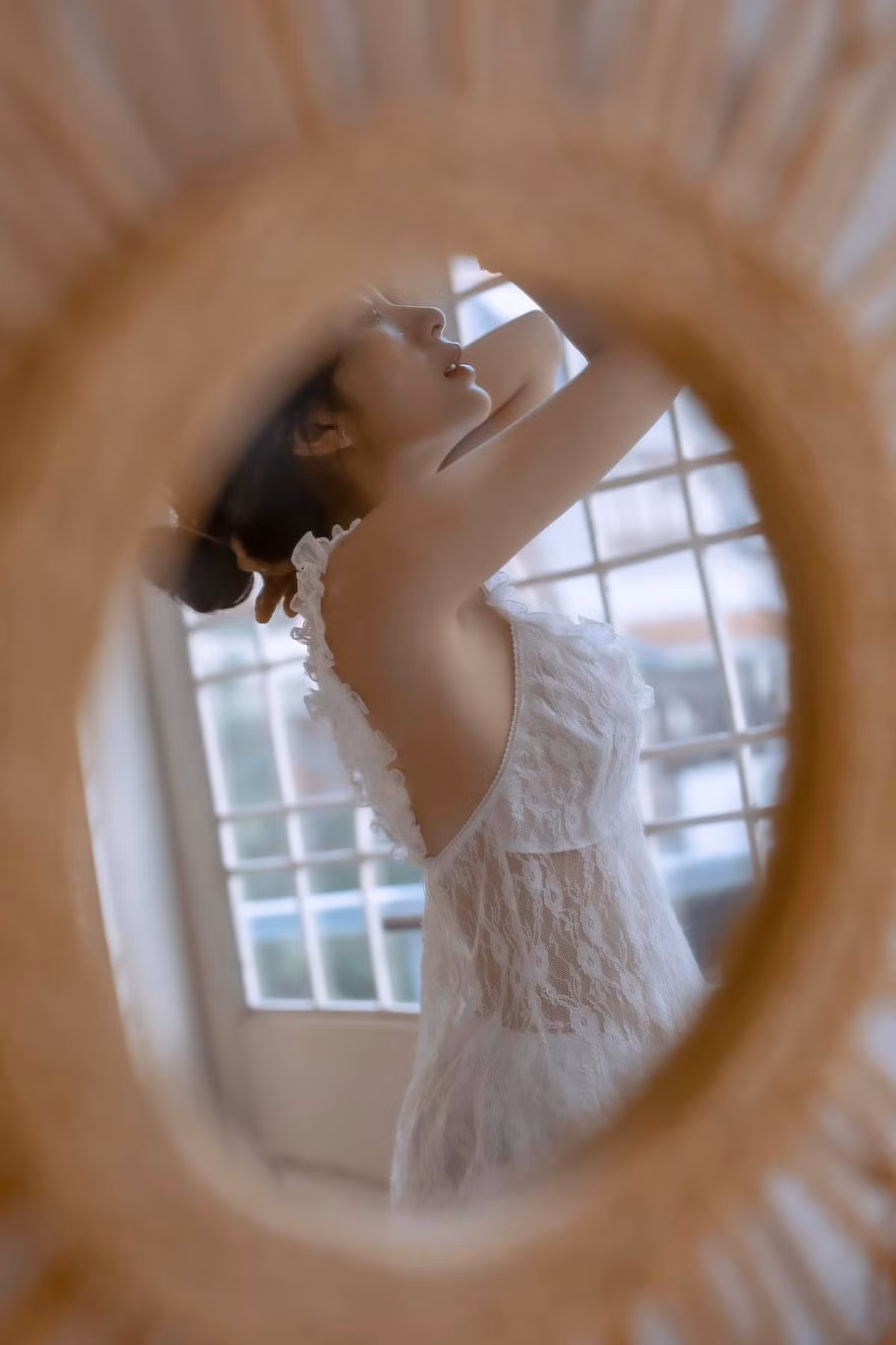 Đôi lúc nàng hot girl 9x bất ngờ diện trang phục gợi cảm khoe vóc dáng, dù chiều cao khiêm tốn, vóc dáng nhỏ nhắn thế nhưng Huyền vẫn "đốn tim" người đối diện.