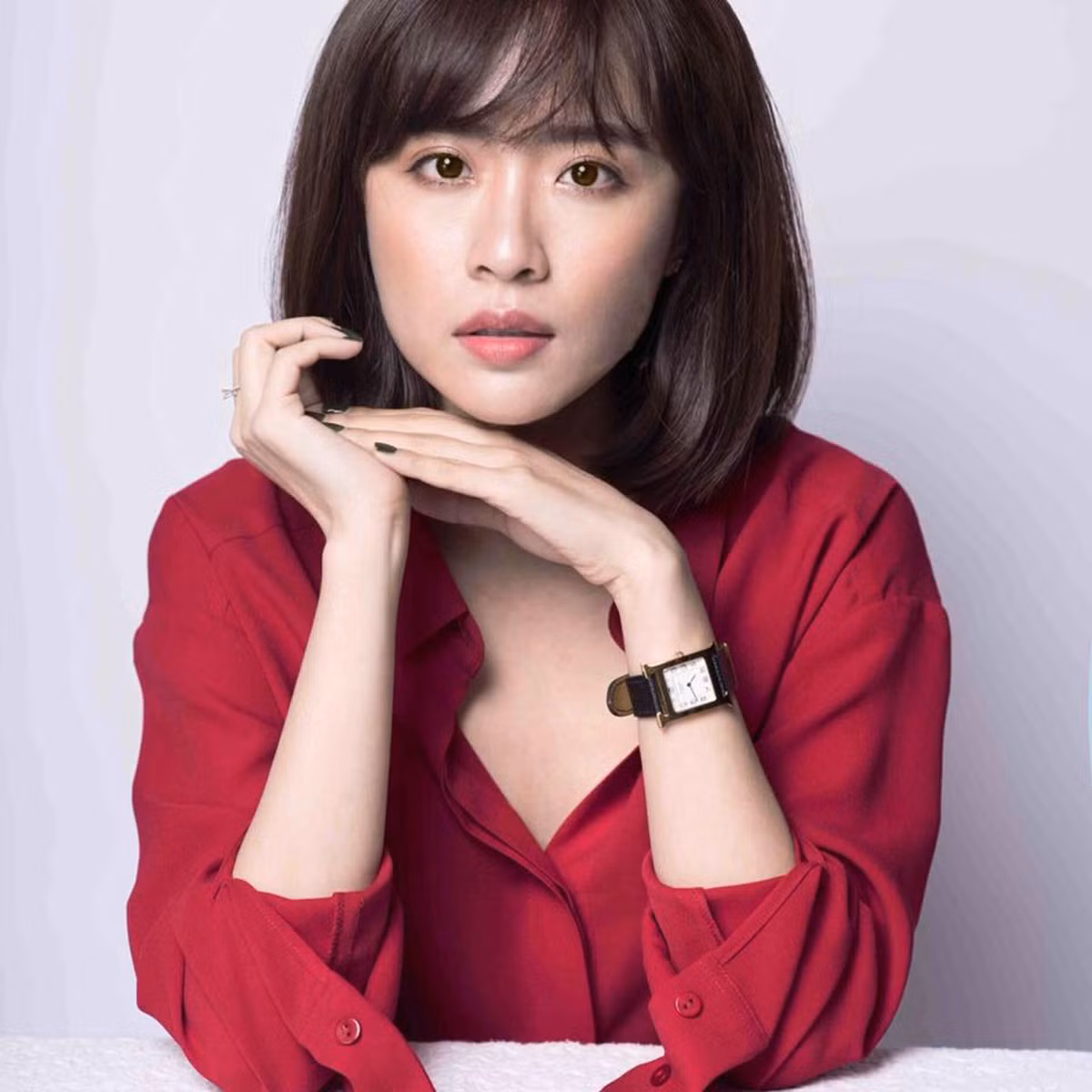 Một trong những nữ giáo viên nổi bật trong năm 2021 phải kể đến Nguyễn Phương Mai, giảng viên Viện Quản trị Kinh doanh - Đại học Kinh tế Quốc dân.