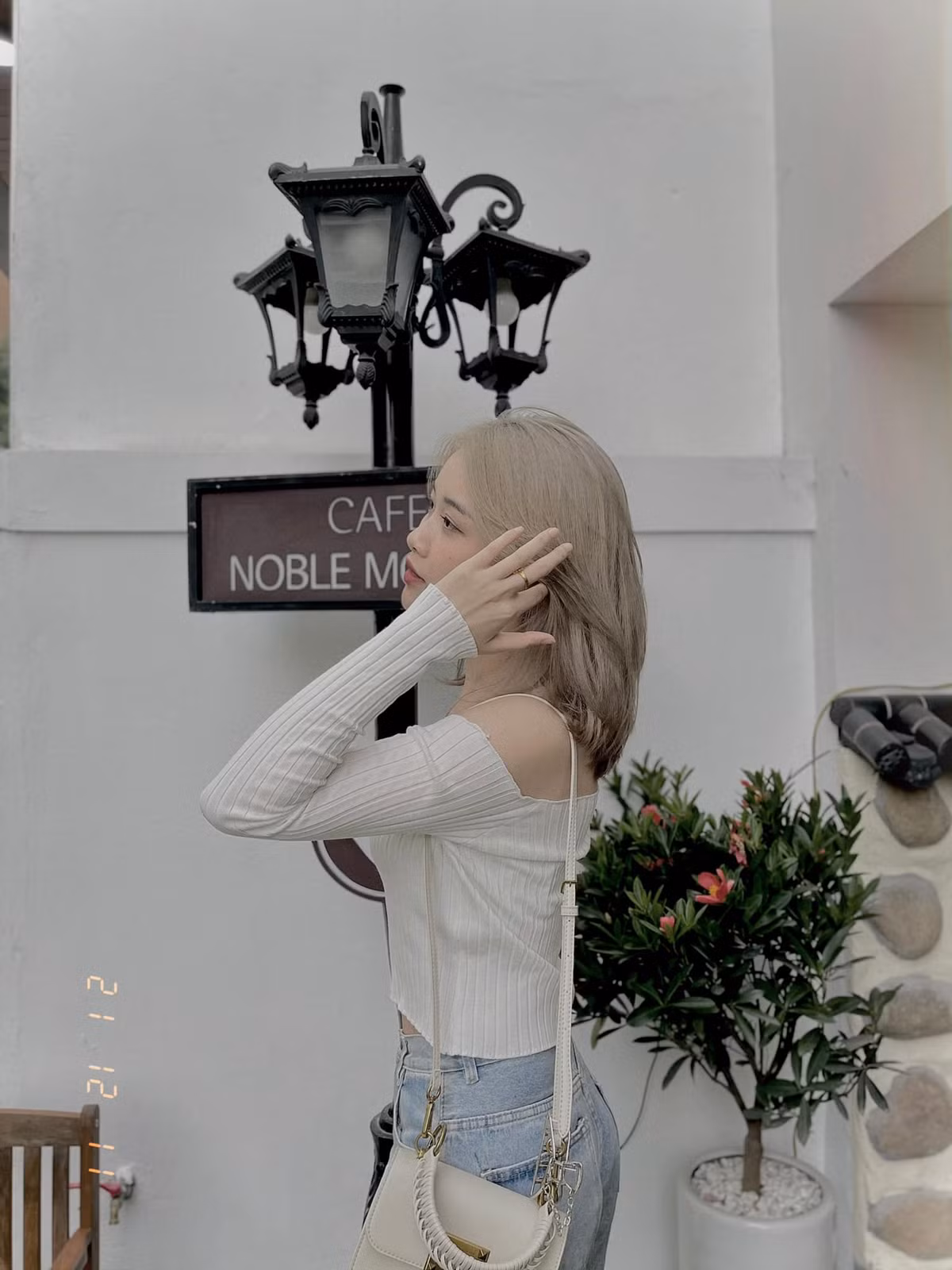 Nhung Bum từng tiết lộ trên Instagram mình được mai mối. Tuy nhiên, cô nàng từ chối vì hiện "vẫn đang vui vẻ với cuộc sống độc thân".