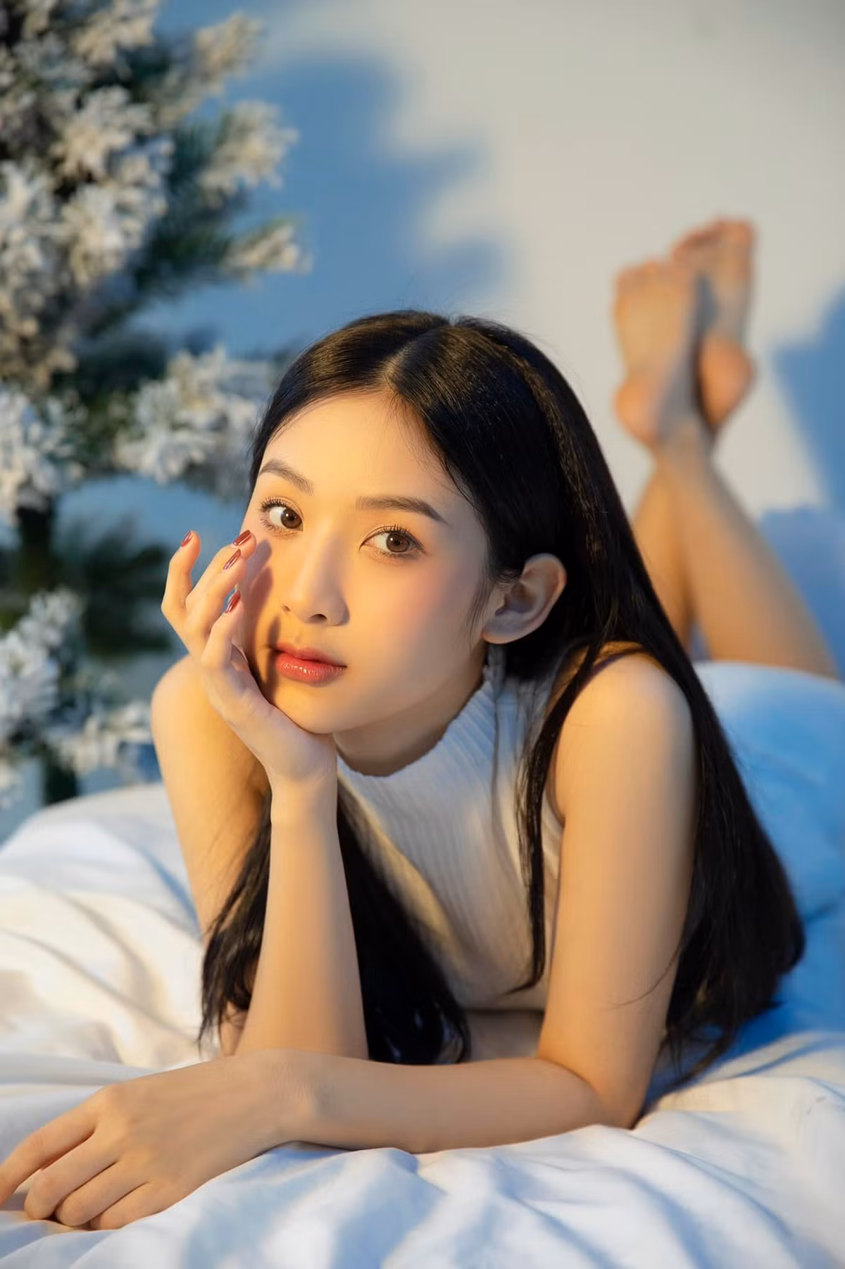 Nu sinh NEU tung anh Giang Sinh cuon hut moi anh nhin