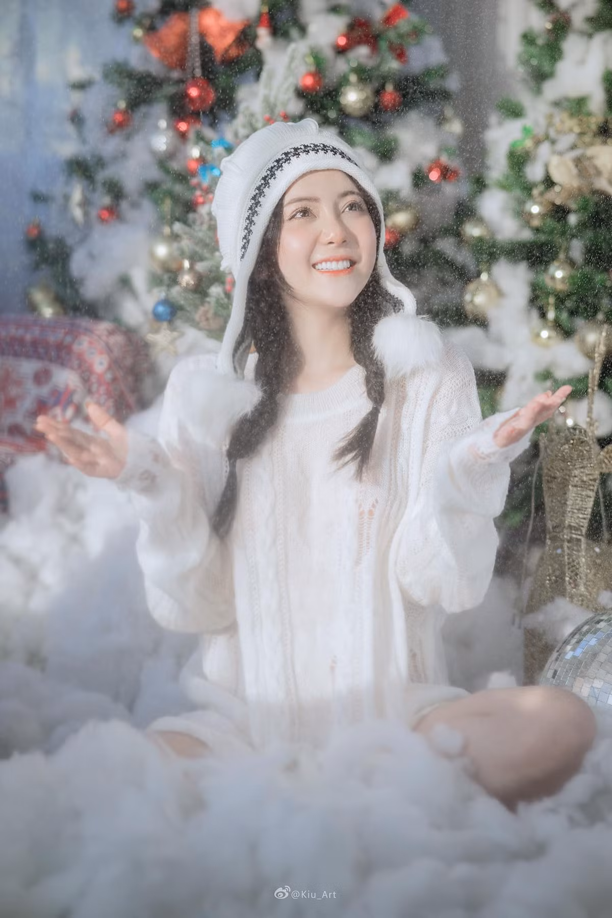 Trang Banana, tên thật Kiều Trang, gây chú ý hơn khi lấn sân làm streamer hot đình đám nhất nhì hiện tại.