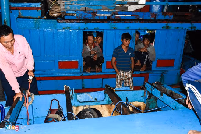 Ông Hà Lê cho biết, phía Trung Quốc đang xác minh và đề nghị Việt Nam làm rõ hơn về số hiệu tàu sắt.