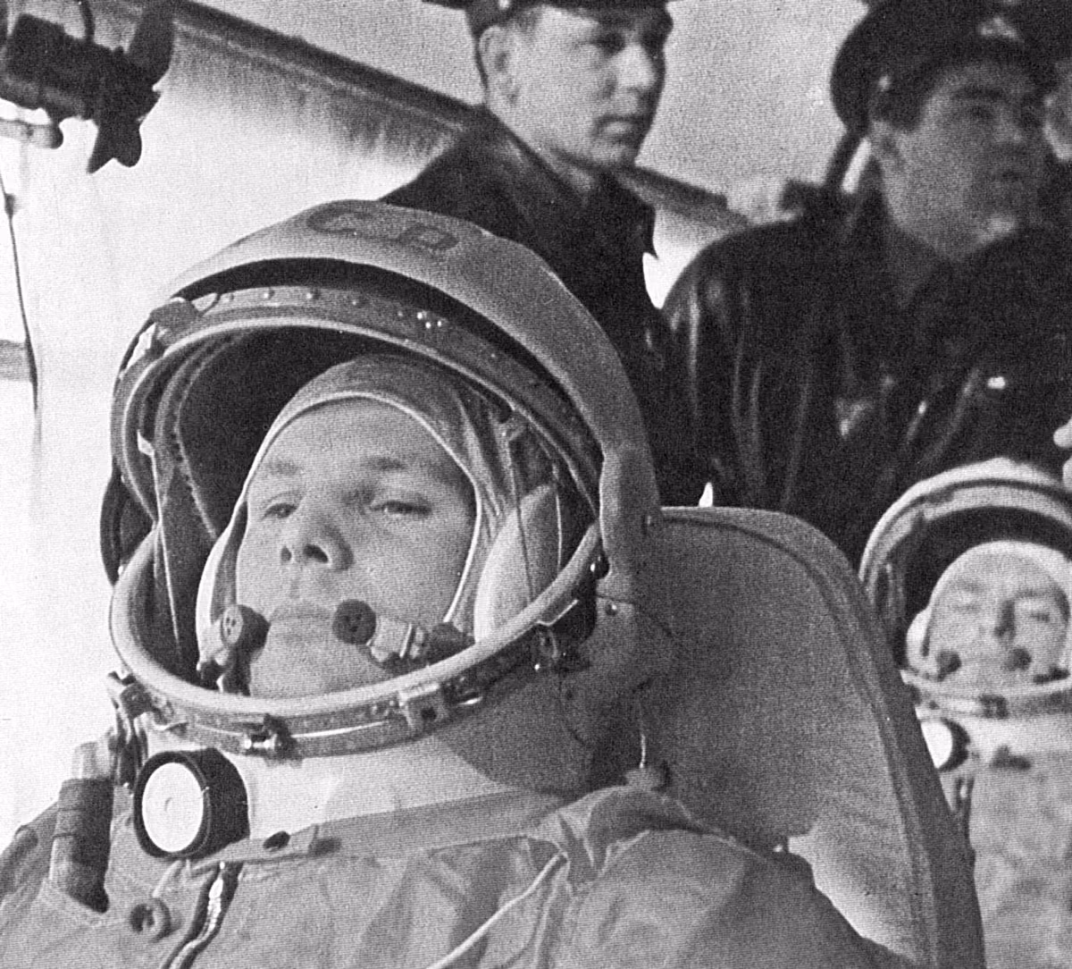 Một điều thú vị là Gagarin trở thành người đàu tiên bay vào không gian khi mới 27 tuổi.