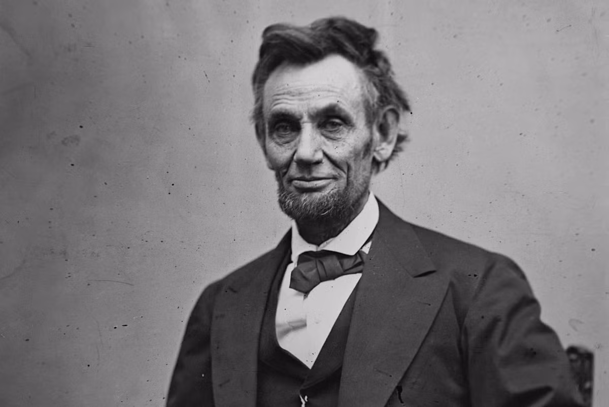 Điều này cho thấy ông Lincoln là một đô vật tài ba, có khả năng giành chiến thắng áp đảo trước các đối thủ "nặng ký".