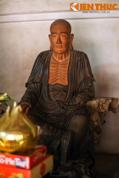  3. Thương Na Hòa Tu. Thương Na Hoà Tu là một nhà truyền giáo lớn của Phật giáo thời sơ khởi. Sự nghiệp của ông gắn với một câu chuyện mang đậm tính triết lý với người học trò là Ưu Ba Cúc Đa.