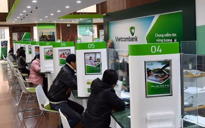 Nguoi dan dang vay bao nhieu tien tai cac nha bang?