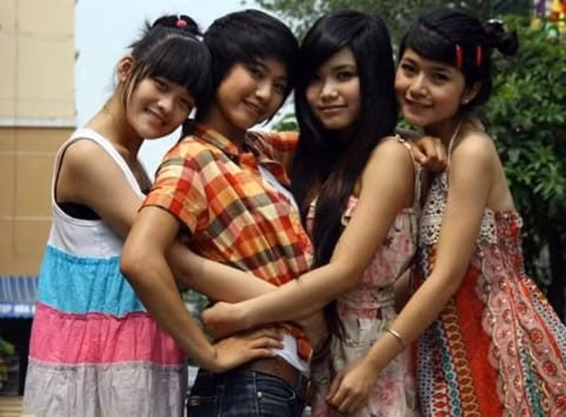 Ngày mới bước vào làng giải trí, Thùy Anh có vẻ ngoài xinh xắn.