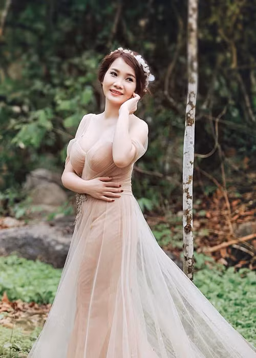 Không chỉ xinh đẹp, Thanh Trúc còn là hậu phương vững chắc của Cao Minh Đạt.