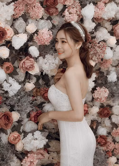 Đến với cuộc thi Hoa hậu Việt Nam, Ngọc Quyền muốn trau dồi kỹ năng sống, cách ứng xử.