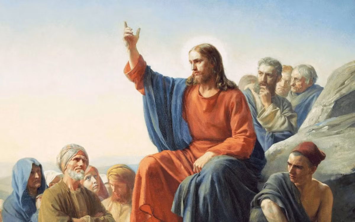 Sách Phúc âm trong Kinh Thánh viết Chúa Jesus là một người Do Thái sinh vào khoảng năm 4 trước Công nguyên ở Bethlehem thuộc Judea. Thuở nhỏ, Chúa Jesus sống ở Ai Cập một thời gian ngắn trước khi chuyển đến Nazareth.