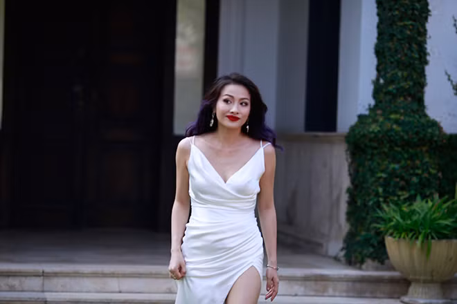 “Con gai Hoai Linh” khoe hinh the boc lua khien fan dung ngoi khong yen-Hinh-3