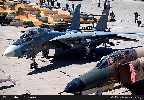 …bao gồm cả tiêm kích hạng nặng tốt nhất Iran – F-14A Tomcat. Nguồn ảnh: Fars