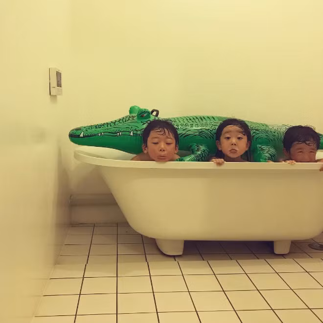 Nha co 3 anh em sieu lay loi, den khi nhin cha me moi hieu...-Hinh-13