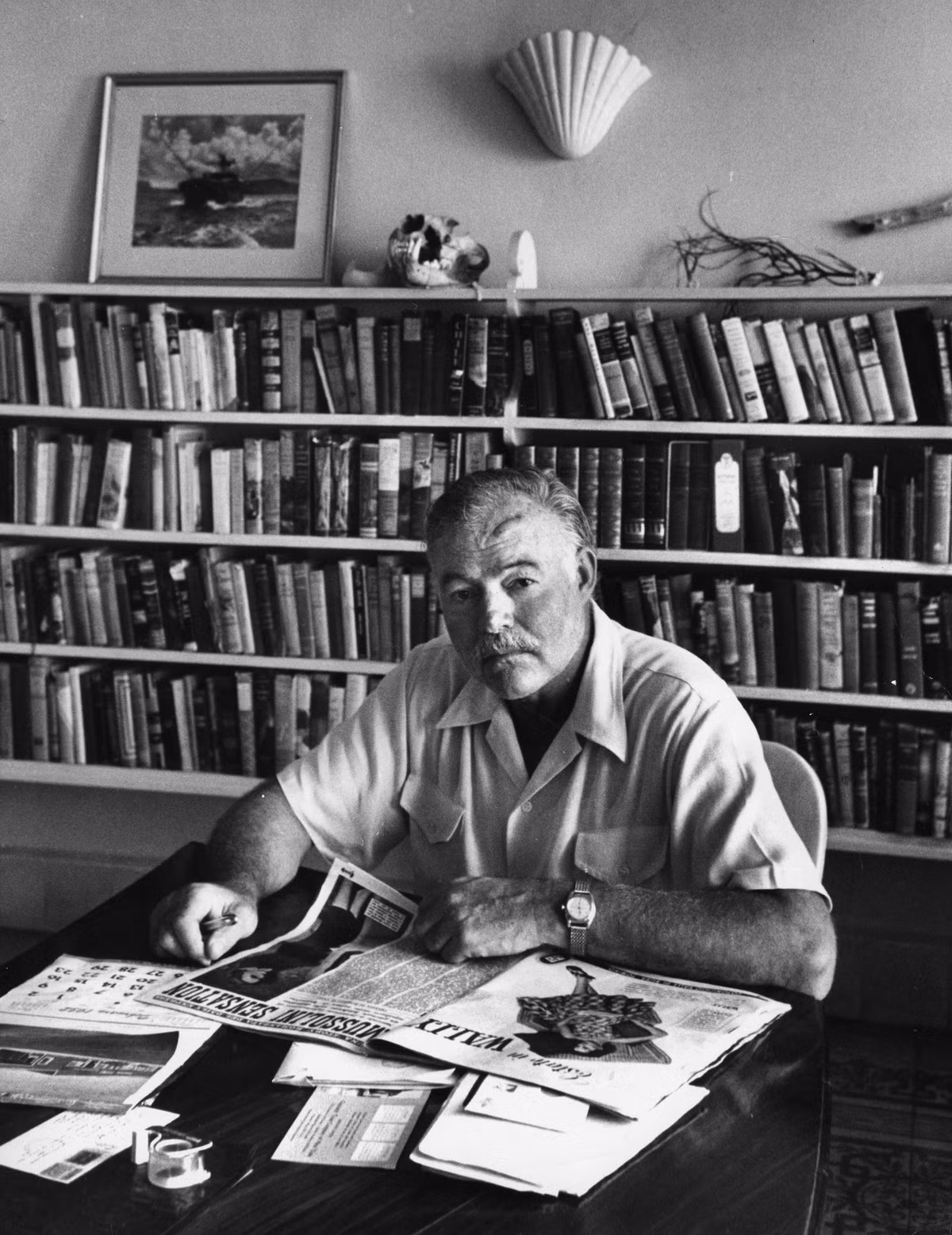 Theo đó, người ta phát hiện truyện ngắn đầu tay của Hemingway viết khi ông mới 10 tuổi.