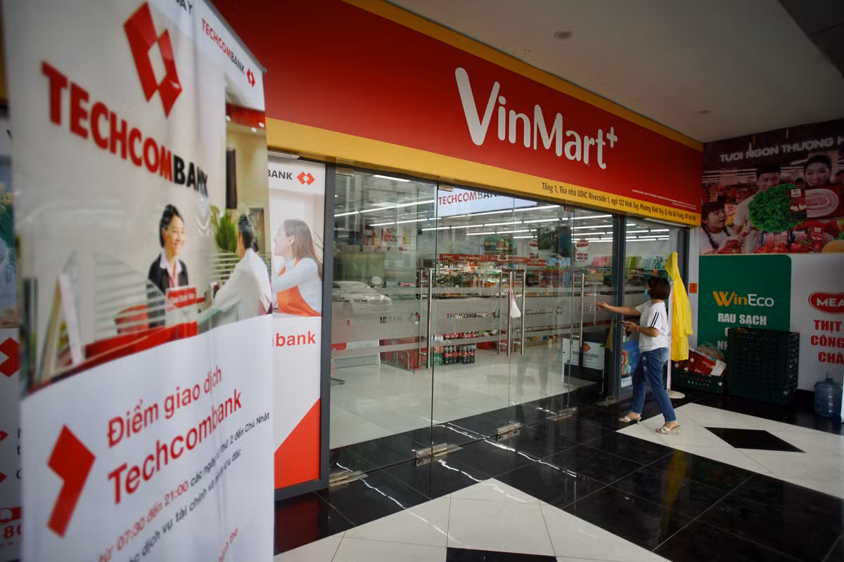 Theo kế hoạch, Kiosk Phúc Long sẽ chia sẻ 20% doanh thu với VinMart.