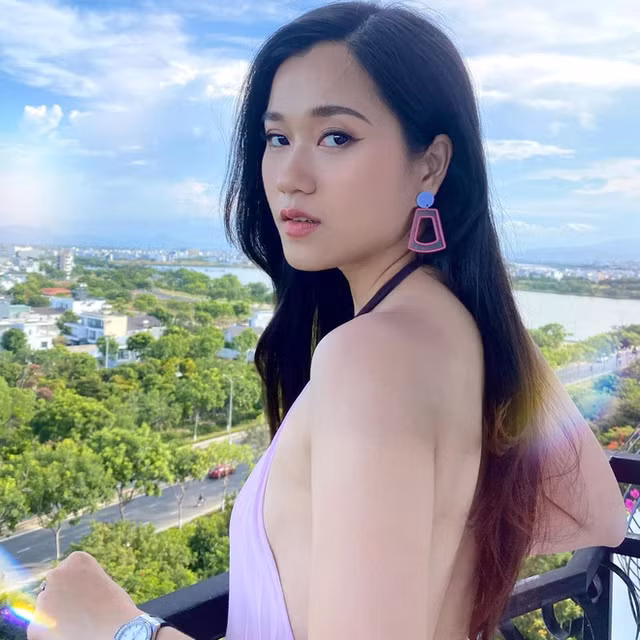 Hai nguoi dep tung song chung nha voi Truong Giang la ai?-Hinh-3