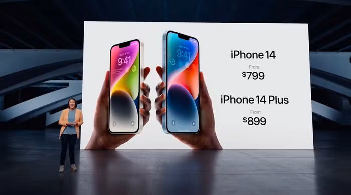 Giá iPhone 14 series có sự dao động nhẹ tại các hệ thống bán lẻ, đơn cử như tại FPT Shop, iPhone 14 128 GB sẽ được bán ra với giá 24,9 triệu đồng, đi kèm theo đó là ưu đãi 2 năm bảo hành chính hãng. 