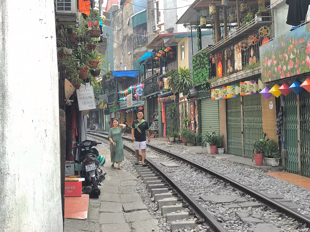 "Mong muốn của người dân là được kinh doanh đẻ cải thiện cuộc sống. Nhưng bất kì hoạt động kinh doanh nào cũng phải thực hiện theo đúng quy định pháp luật".