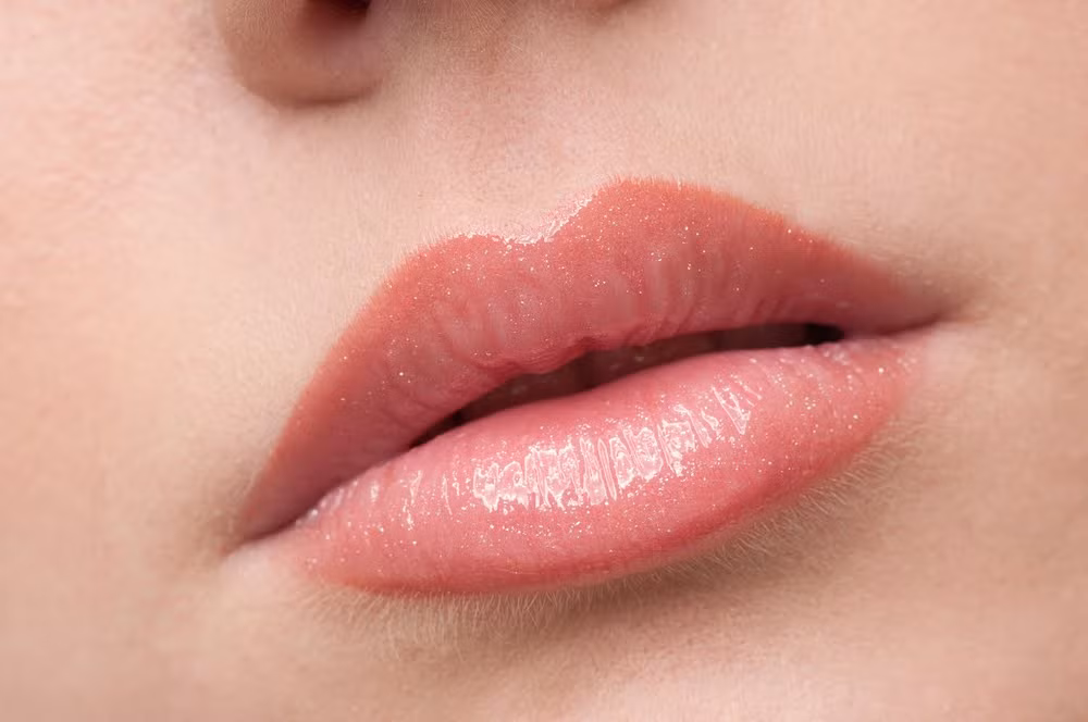 Phần giữa môi trên đầy lên một cách tự nhiên cho thấy chủ nhân có năng khiếu về nghệ thuật. Họ thích thể hiện mình và được mọi người chú ý. Ảnh minh họa: Mamabee.