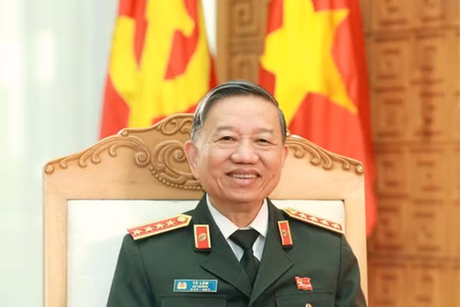  Đại tướng Tô Lâm, Ủy viên Bộ Chính trị, Bộ trưởng Bộ Công an đạt tỷ lệ phiếu bầu cao nhất tại Đơn vị bầu cử Số 1 tỉnh Hưng Yên, gồm TP Hưng Yên và các huyện Kim Động, Khoái Châu, Yên Mỹ.