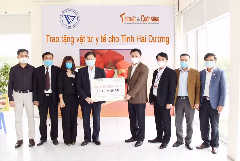 VUSTA tich cuc ung ho Quy phong, chong dich benh COVID-19-Hinh-3