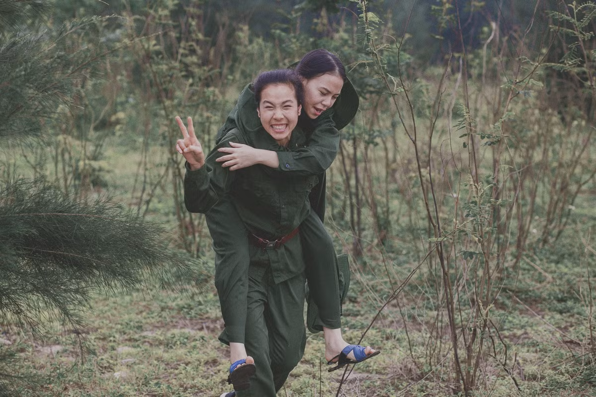 Không thể thiếu những khoảnh khắc "quậy tưng" đúng chất "nhất quỷ nhì ma" của các học sinh.