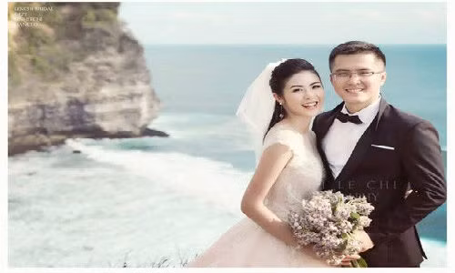 Hoa hau Ngoc Han tu choi tra loi ve anh cuoi