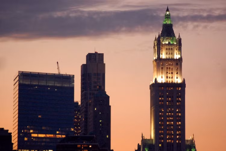 Được xây dựng tại thành phố New York, Woolworth Building là tòa nhà cao nhất thế giới từ 1913 đến 1930.