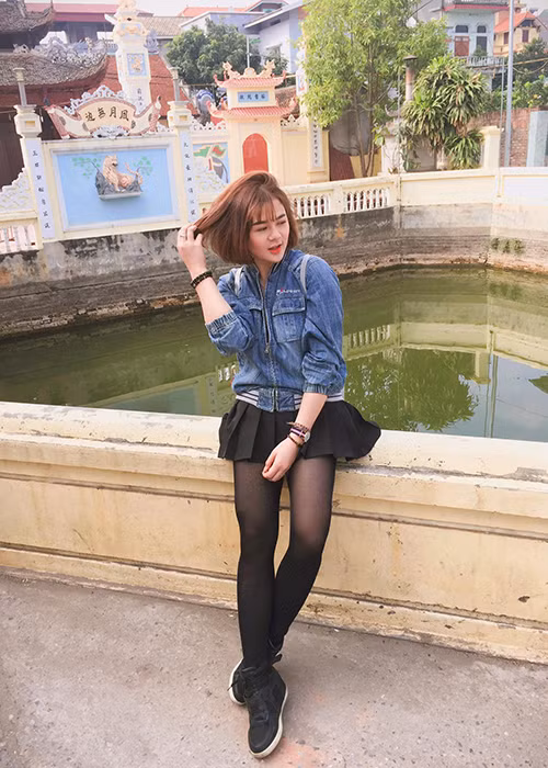 Trong 2 tháng, Trang Moon đã giảm được 6 kg (từ 62 kg xuống còn 56 kg). Sau đó, cô giảm tiếp 2 kg ở tháng tiếp theo nhưng giữ cân nặng ở mức 54 kg. Hiện tại, Trang Moon sở hữu gương mặt và thân hình thon gọn. Ảnh: FBNV