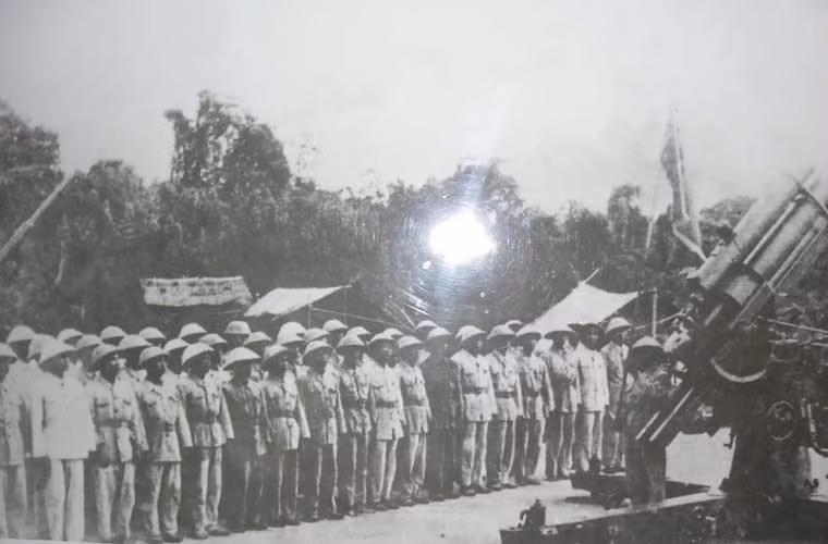 Sau khi Chiến tranh Thế giới thứ hai kết thúc, Liên Xô đã tịch thu của phát xít Đức không ít những khẩu pháo phòng không Flak 88 còn mới cứng. Số lượng pháo phòng không này sau đó đã được Moscow viện trợ cho Việt Nam trong cuộc kháng chiến chống Mỹ cứu nước. Nguồn ảnh: TL.