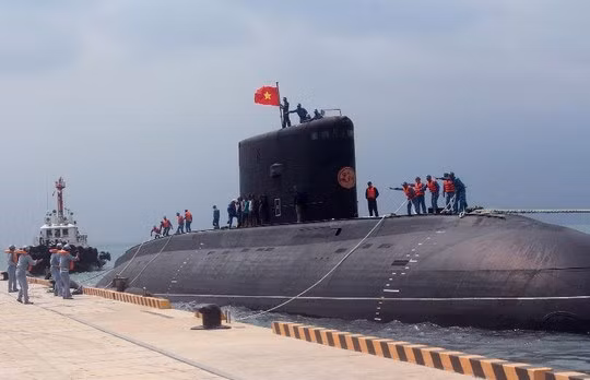 Suc manh Hai quan Viet Nam: Ham doi tau ngam so mot Dong Nam A