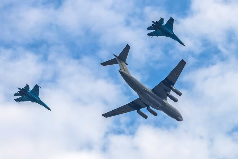 Với máy bay vận tải hạng nặng Il-76, số lượng trong kho của Ukraine chỉ còn lại đúng 5 chiếc. Ngoài ra, năng lực vận tải của không quân Ukraine chủ yếu đến từ các vận tải cơ An-26 với số lượng lên tới 22 chiếc. Nguồn ảnh: QQ.