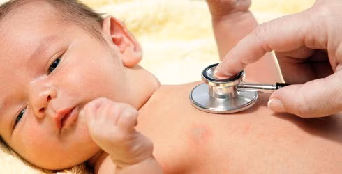 Bệnh viêm phổi đặc biệt nguy hiểm với trẻ em.