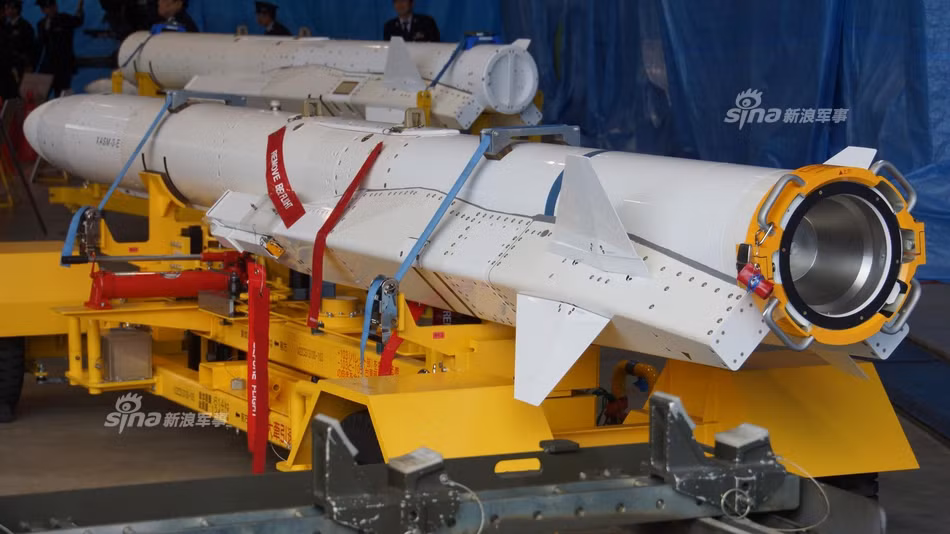 Giới phân tích nhận định tên lửa XASM-3E sẽ được JASDF sử dụng để bảo vệ quần đảo Senkaku/Điếu Ngư đang tranh chấp với Trung Quốc. F-2 kết hợp với XASM-3E sẽ là vũ khí phòng ngự hiệu quả. Nguồn ảnh: Sina.