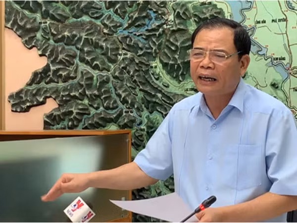 Bao so 2 manh len tung gio, Bo truong Nong nghiep chi dao khan