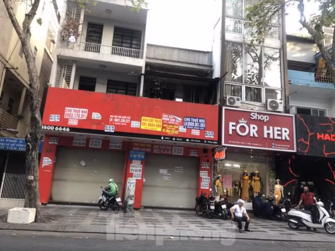 Kinh doanh ế ẩm, quán xá ở Sài Gòn thi nhau dẹp tiệm - Hình 8 Kinh doanh e am, quan xa o Sai Gon thi nhau dep tiem-Hinh-8