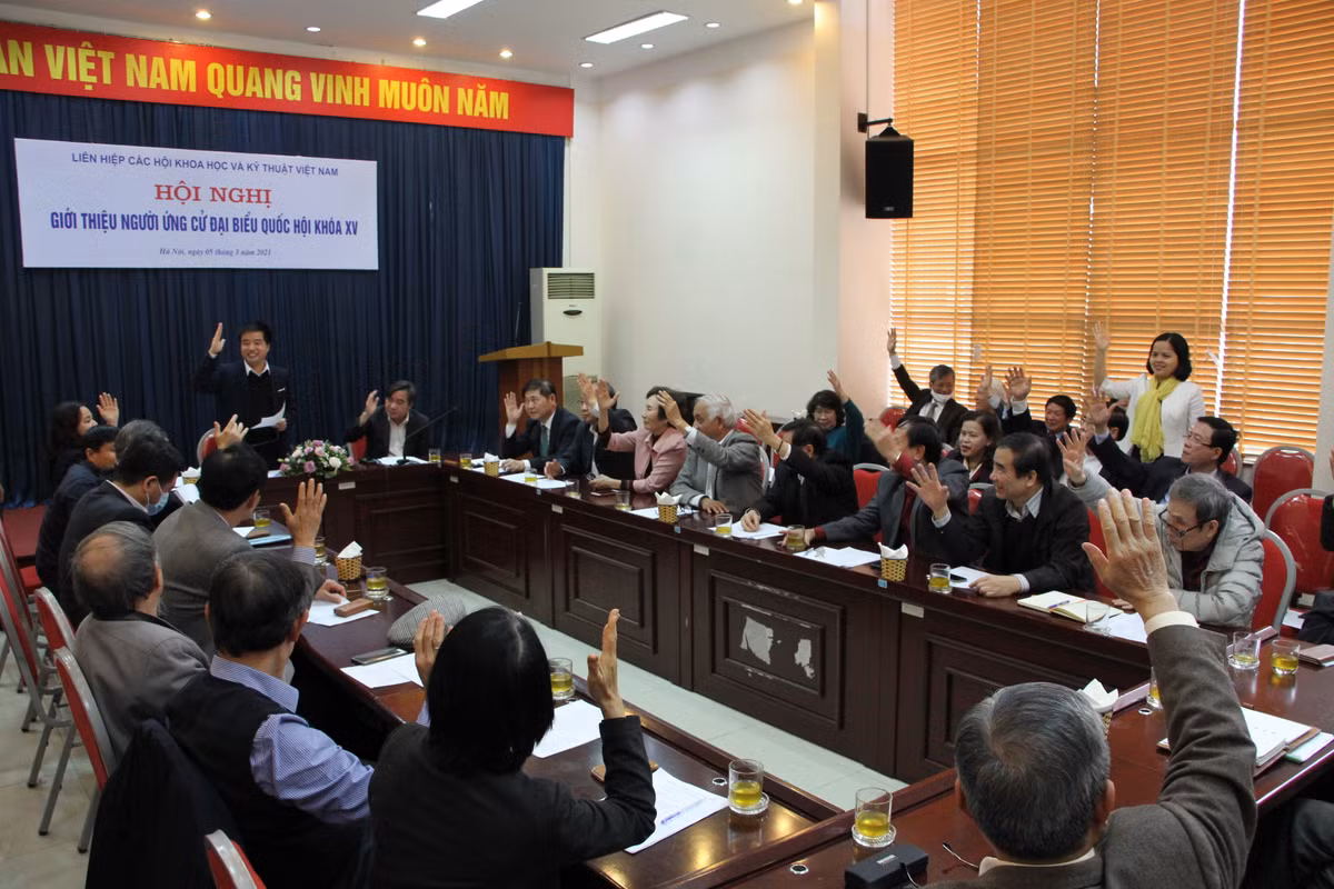 100% phiếu nhất trí bầu TSKH Phan Xuân Dũng ứng cử viên Đại biểu Quốc hội khóa XV