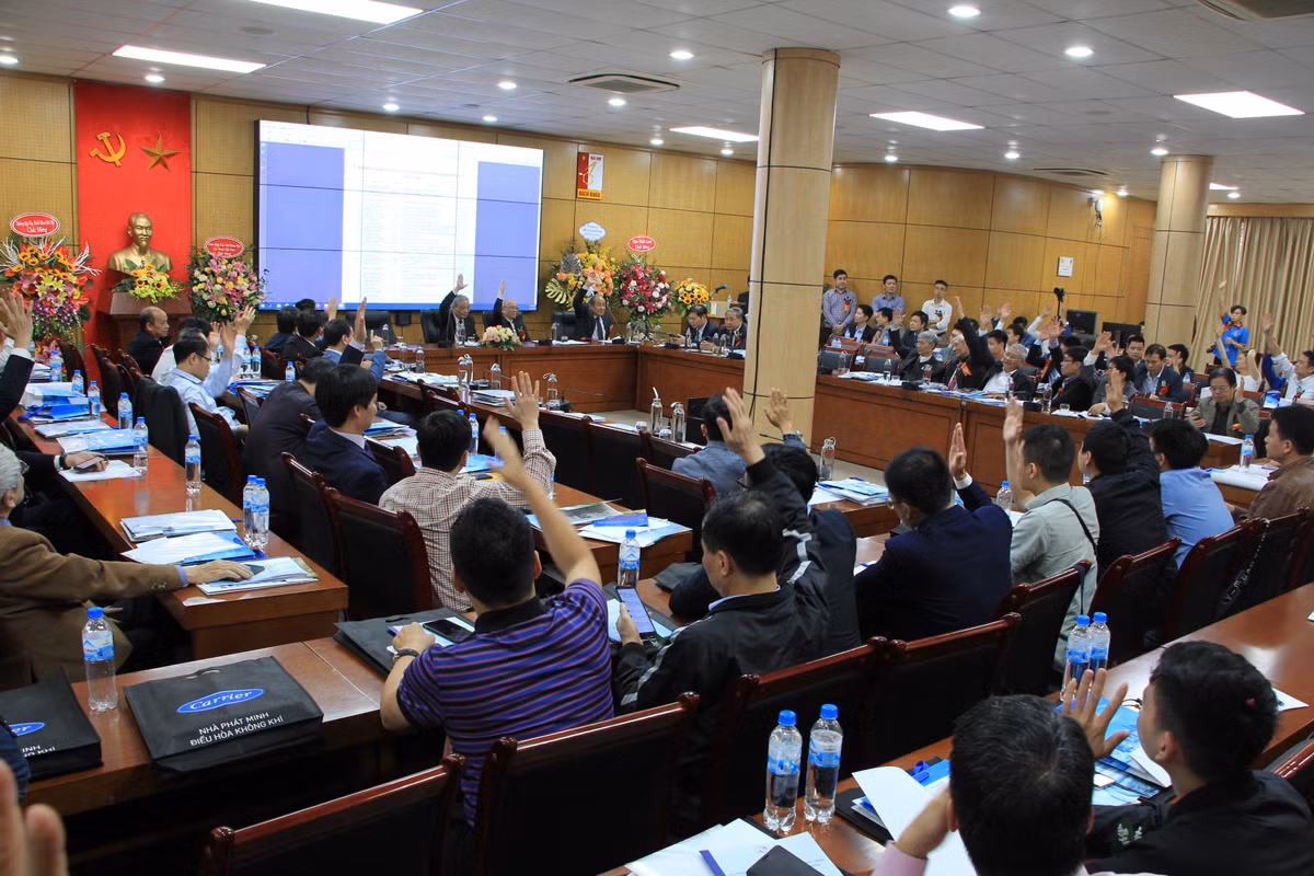 Chu tich VUSTA Phan Xuan Dung tham du Dai hoi lan thu IV Hoi KHKT Lanh va DHKK