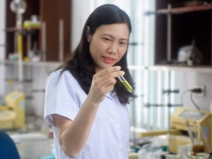 4 nhà khoa học Việt Nam được vinh danh trên thế giới năm 2020 - Hình 2 4 nha khoa hoc Viet Nam duoc vinh danh tren the gioi nam 2020-Hinh-2
