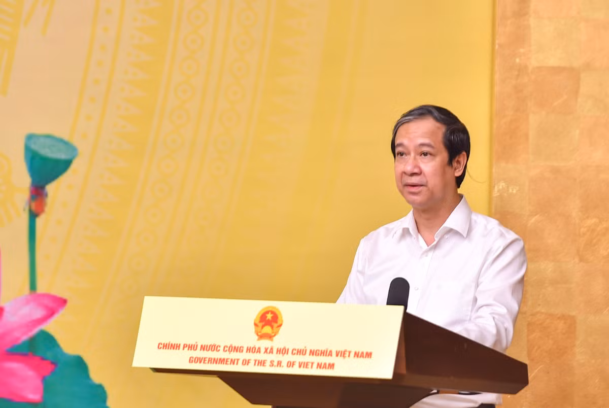 “Song va may tinh cho em”: Khong de hoc sinh nao…“bi bo lai phia sau”-Hinh-3