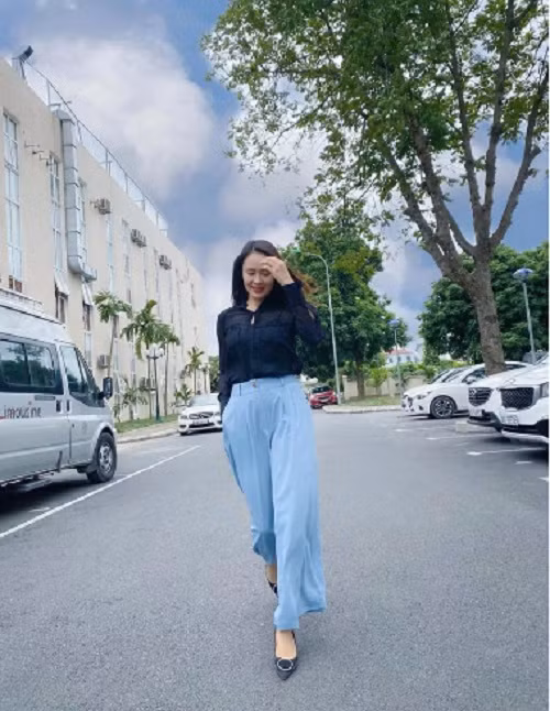 Ngoài đời, nữ diễn viên Hồng Diễm (vai Châu) rất chịu chi, thường xuyên sắm những món đồ có giá thành không hề nhỏ. Ảnh: Internet