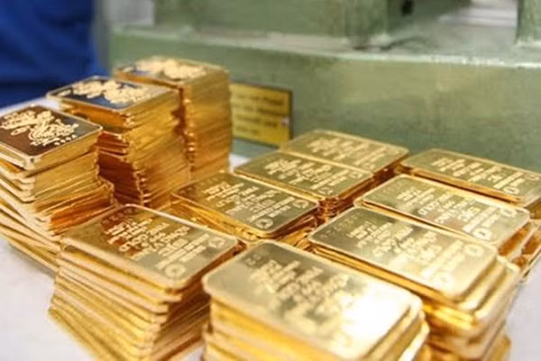 Mua vàng đầu năm mới vừa để tích trữ tài sản vừa giàu ý nghĩa văn hóa tâm linh, cầu may đầu năm cho cả năm được no đủ sung túc. Ảnh: Internet
