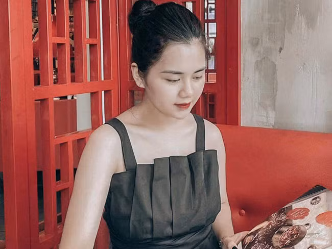 Một số người còn bình luận, sở dĩ Thùy Phương ngày càng xinh đẹp, trẻ trung như vậy là vì đã chọn đúng chồng. Cặp đôi thường có chuyến du lịch nghỉ dưỡng bên nhau mỗi khi có thời gian rảnh.