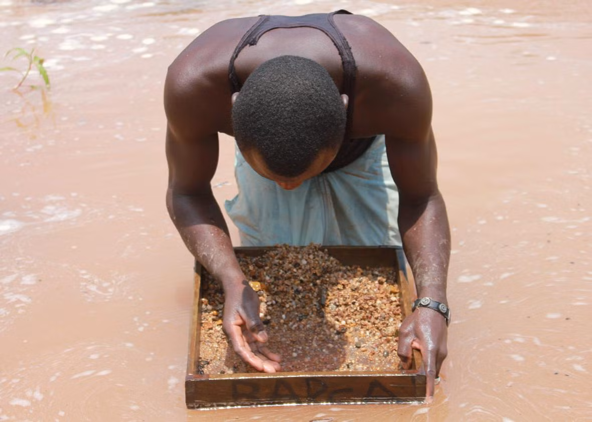 Congo được nhiều nước giàu chú ý bởi mỏ nguyên liệu khoáng thô, chưa được khai thác trị giá hơn 24 tỷ USD.