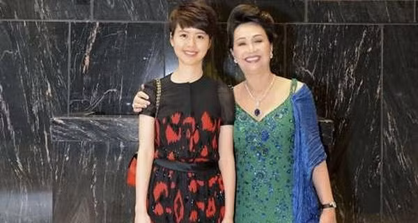 He lo doi tu kin tieng 2 ai nu chu nhan Thuan Kieu Plaza